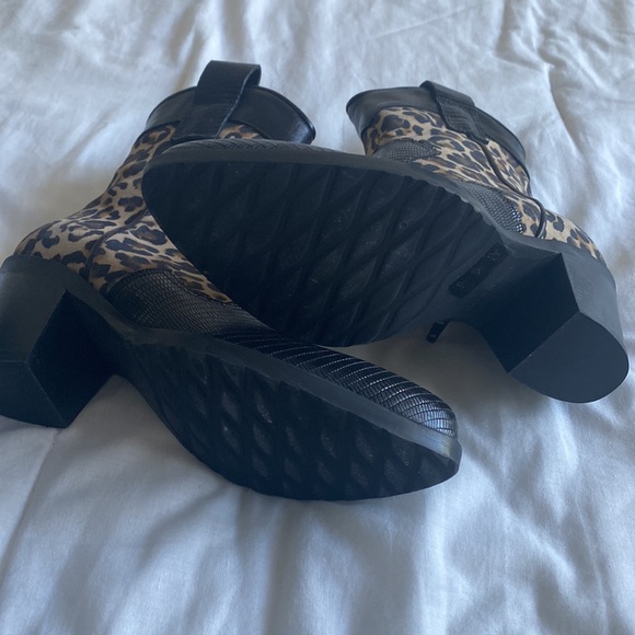 NWT Alberto Zago Leather & Cheetah Print Western Booties - Picture 3 of 3